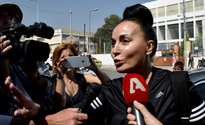 Βίκη Σταμάτη: Ετοιμάζει βιβλίο για τη ζωή της με τον Άκη